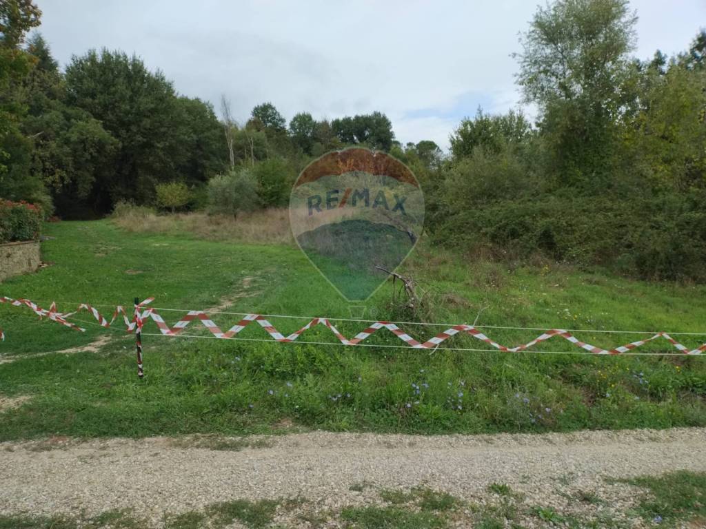 Terreno a Montevarchi in via di poggio auzzo - Foto 5