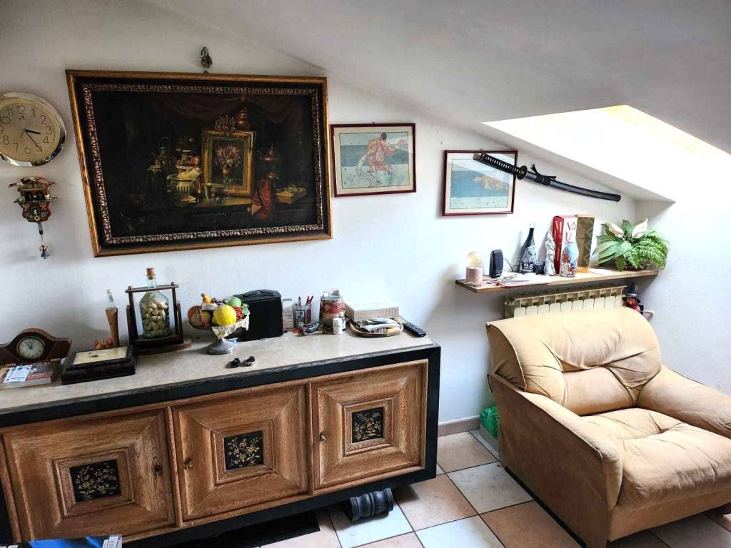 Attico / mansarda a Sarzana in Via Turì - Foto 3