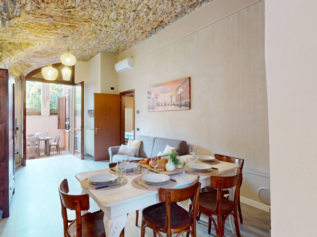 Appartamento a Manerba del garda in Via Leutelmonte, 29 - Foto 2