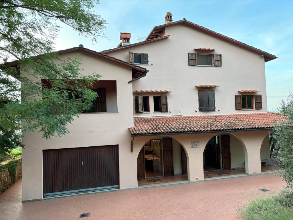 Villa a Quarrata in Via Montemagno - Foto 3