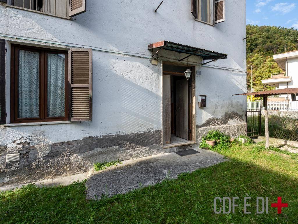 Villa a Rieti in Via Cicolano - Foto 4