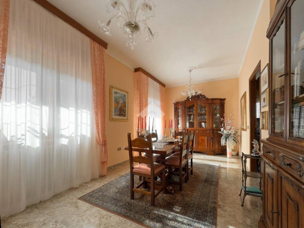 Villa a Colognola ai colli in Via Montello, 3 - Foto 5