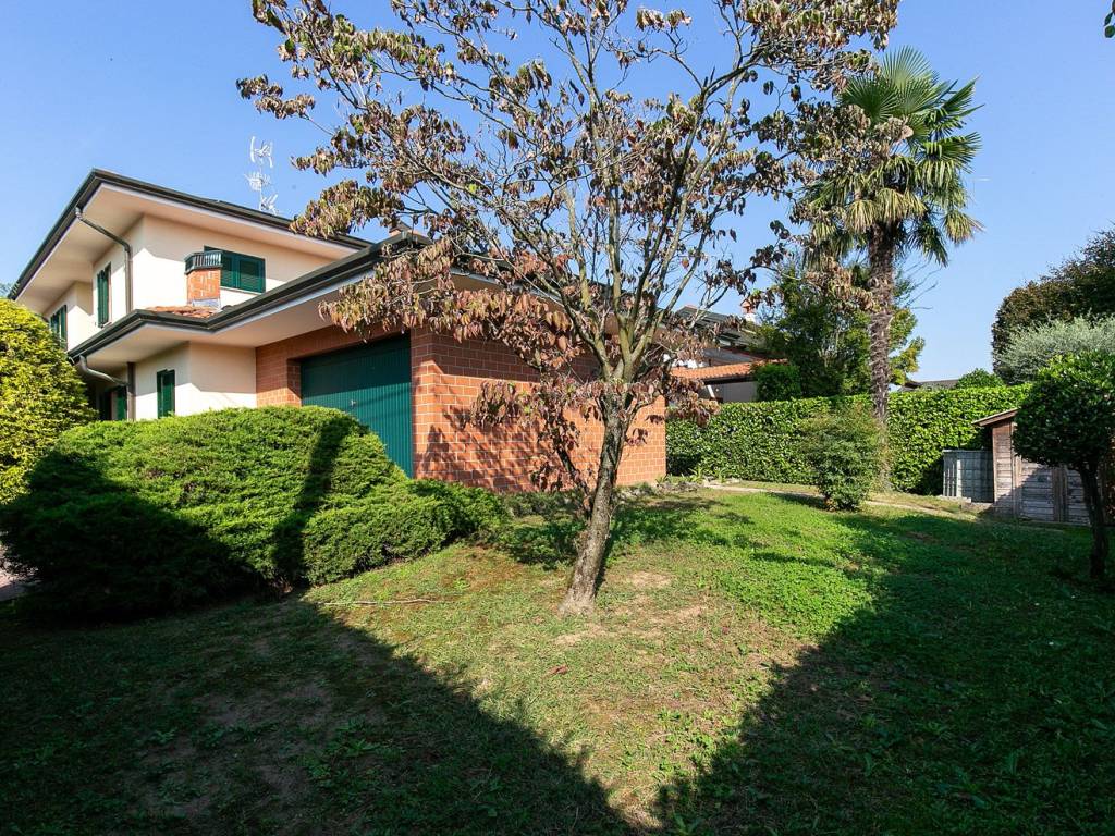 Villa a Saronno in Via San Dalmazio - Foto 2