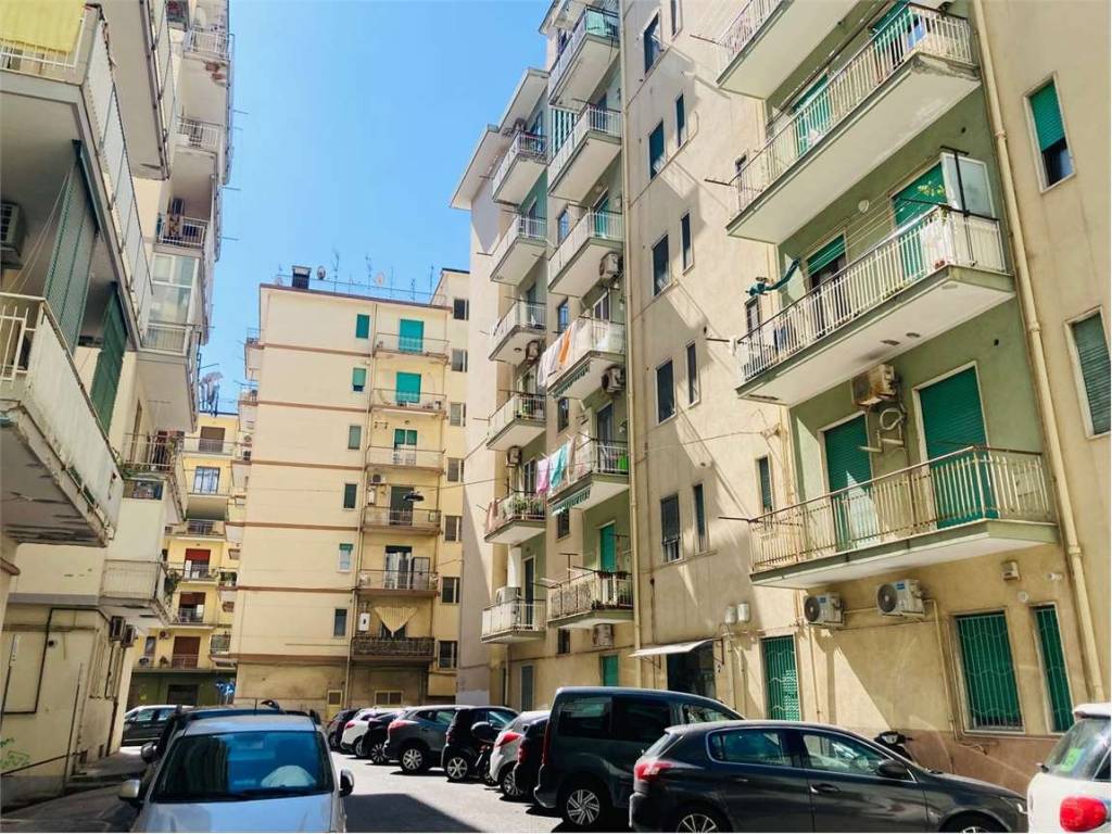 Appartamento a Salerno in via generale Matteo De Stefano - Foto 2