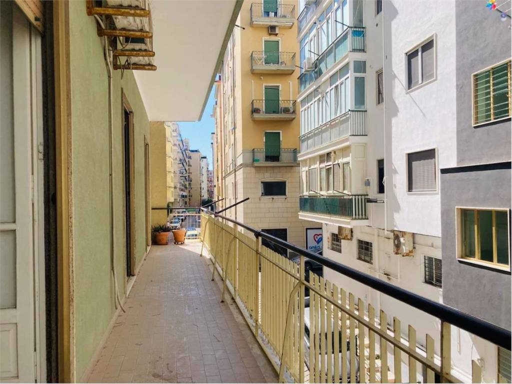 Appartamento a Salerno in via generale Matteo De Stefano - Foto 3