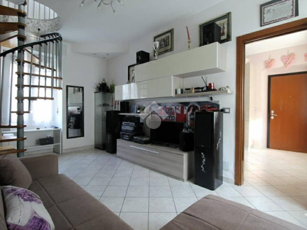 Appartamento a Briosco in Via XI Febbraio, 35 - Foto 2