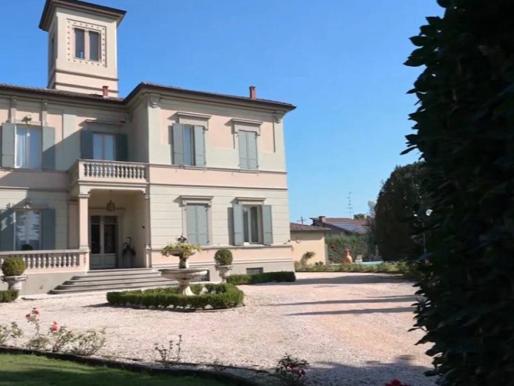 Villa a Bibbiano in Via Fratelli Corradini, 67 - Foto 3