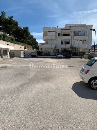 Box / garage a Vieste in Via Giuseppe Verdi - Foto 2