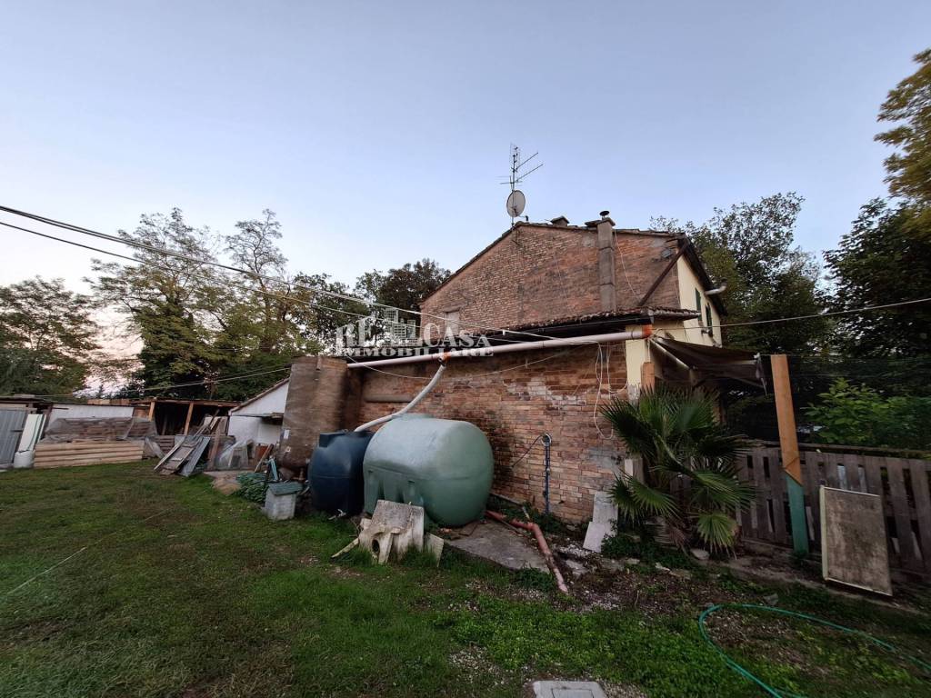 Rustico / casale a Spinetoli in CONTRADA PIEDIPRATO - Foto 2