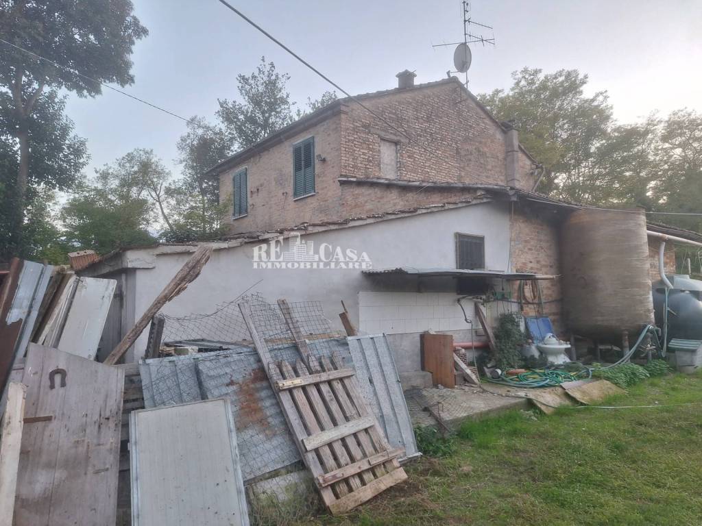 Rustico / casale a Spinetoli in CONTRADA PIEDIPRATO - Foto 4