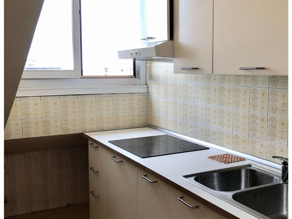 Appartamento a Bergamo in Via Giosuè Carducci - Foto 3