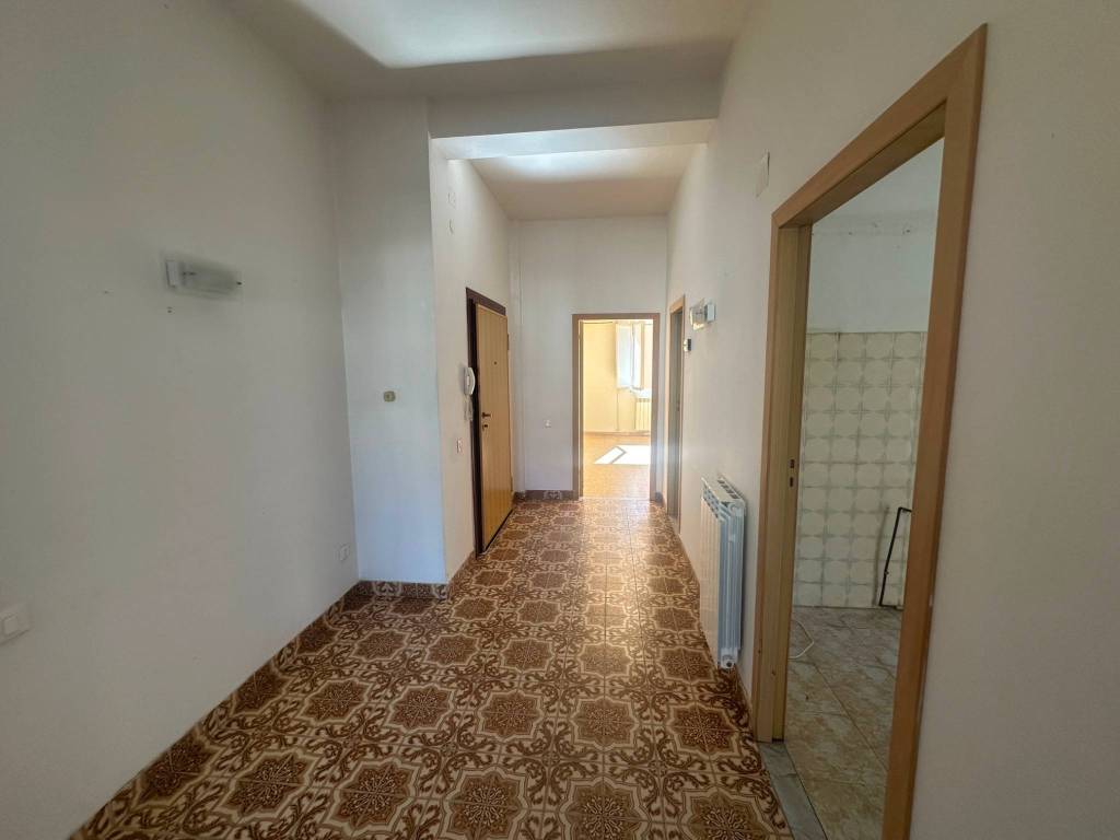 Appartamento a Piombino in Via Giovanni Verga - Foto 5
