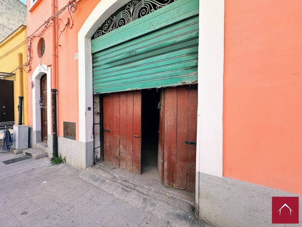 Box / garage a Barletta in Via Adua, 15 - Foto 2