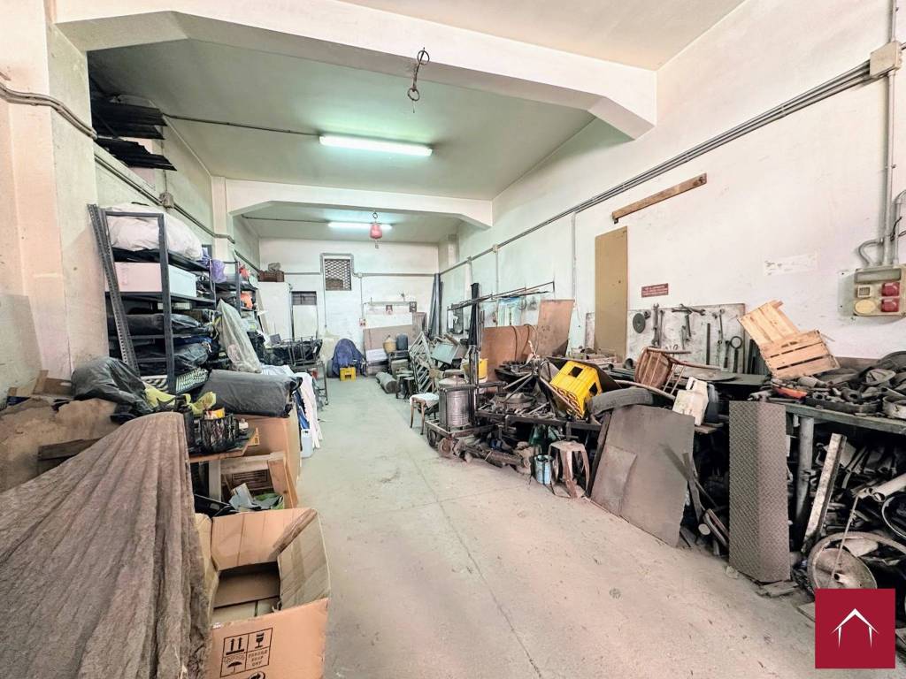 Box / garage a Barletta in Via Adua, 15 - Foto 4