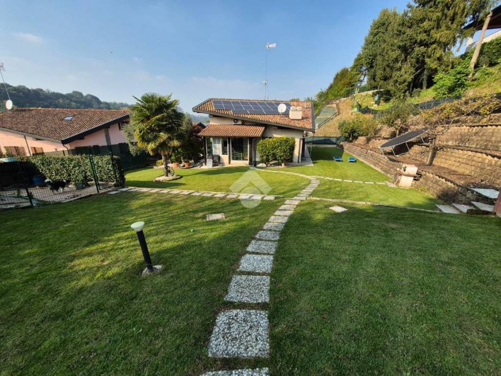 Villa a Carugo in Via Alessandro Volta - Foto 3