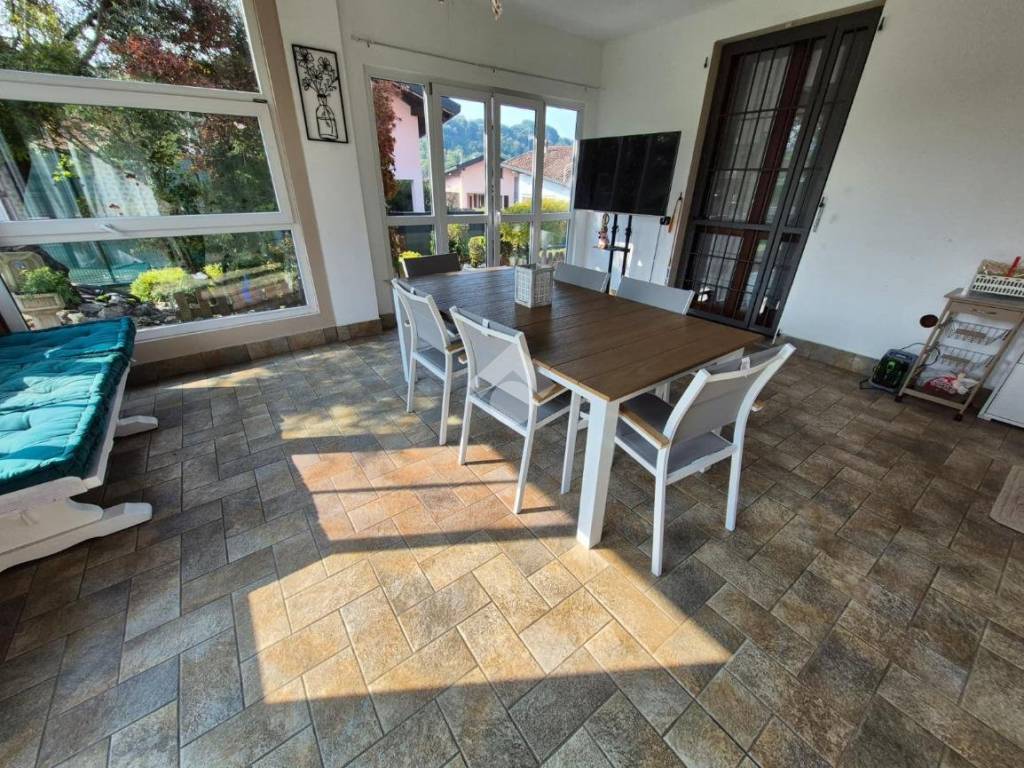 Villa a Carugo in Via Alessandro Volta - Foto 5