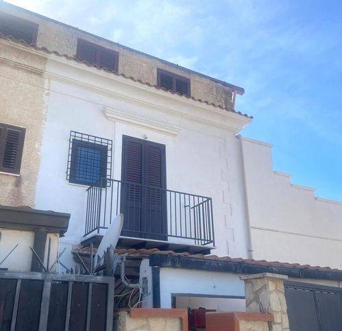 Appartamento a Cinisi in Via Rocco Chinnici 44 - Foto 2