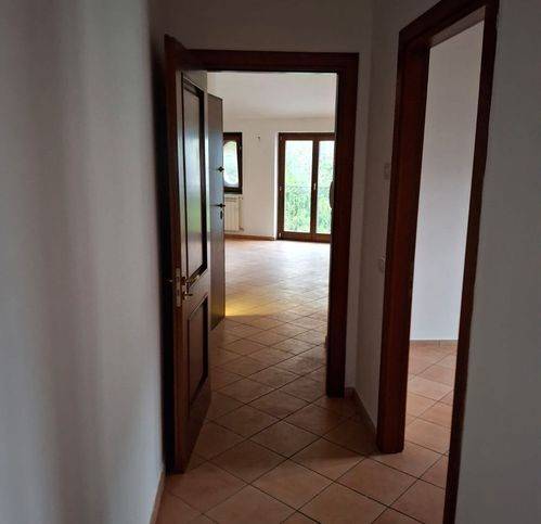 Appartamento a Baronissi in Via Gioacchino Rossini 21 - Foto 4