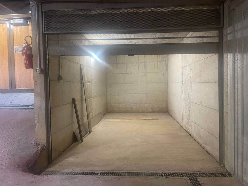 Box / garage a Limone piemonte in Corso Nizza, 23 - Foto 2