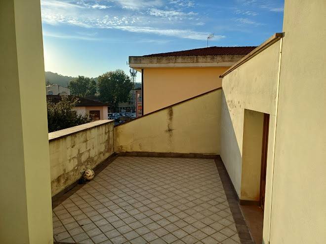 Attico / mansarda a Figline e incisa valdarno in Via Roma - Foto 3