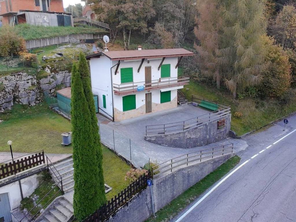 Appartamento a Roana in Via Achille Papa - Foto 3