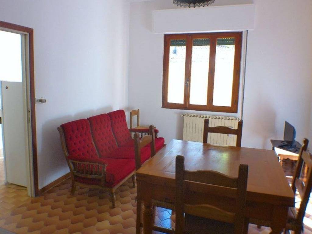 Villa a Montale in Via Martiri della Libertà - Foto 2