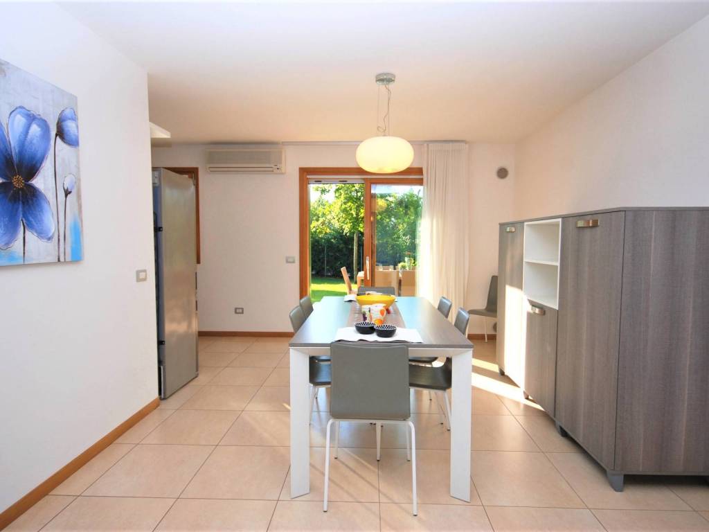 Villetta a schiera a Lignano sabbiadoro in Via Casa Bianca - Foto 4