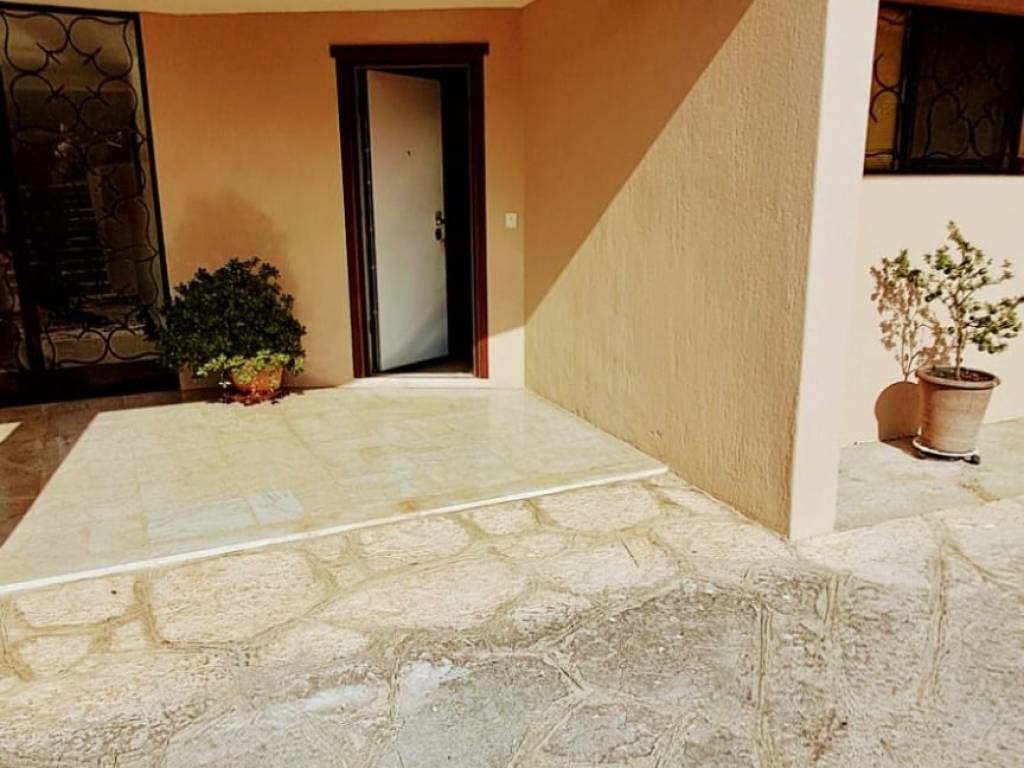 Appartamento a Toscolano-maderno in Lungolago Giuseppe Zanardelli, 32 - Foto 2