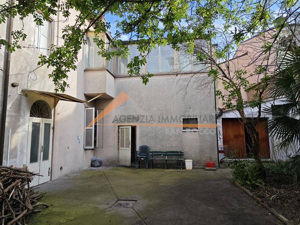 Casa indipendente a Ravenna in VIA POGGIALI, 6 - Foto 2