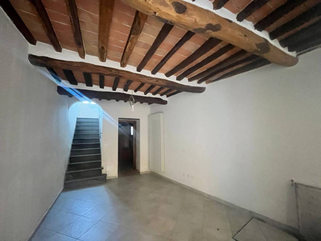 Appartamento a Buti in via Marianini, 55 - Foto 2