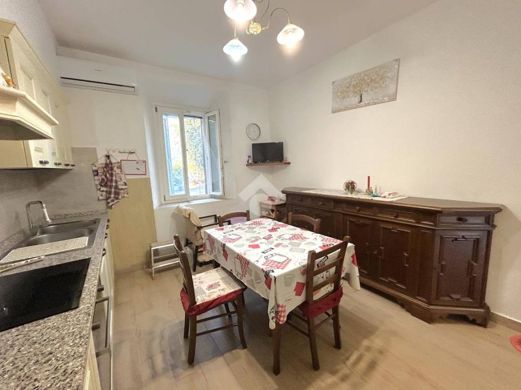 Casa indipendente a Pistoia in Via Toscana, 98 - Foto 2