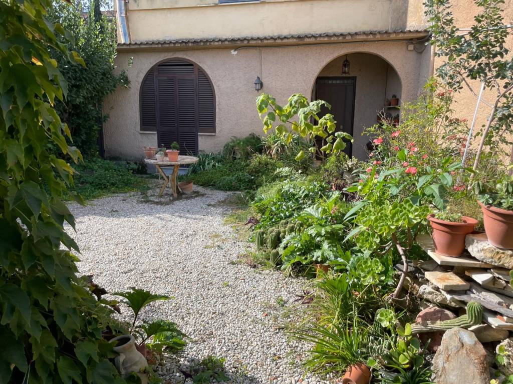 Appartamento a Mentana in Via Giovanni Amendola - Foto 2