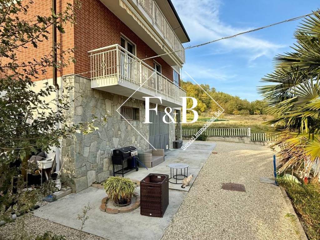 Villa a Montegrosso d'asti in Via Vallumida, 54 - Foto 4