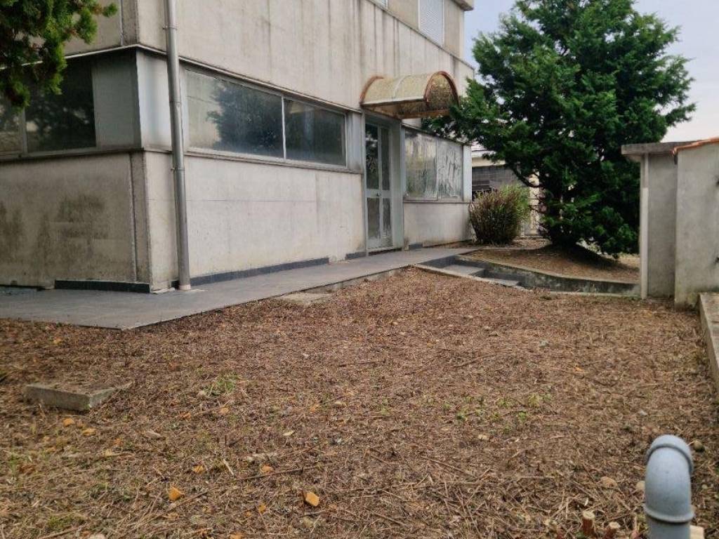Immobile a Cardano al campo in Via Torino - Foto 2