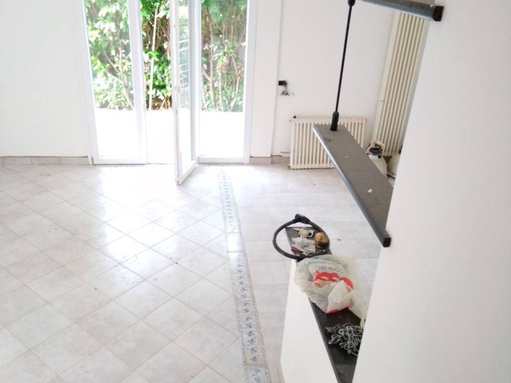 Appartamento a Riccione in Viale Casoli, 29 - Foto 2