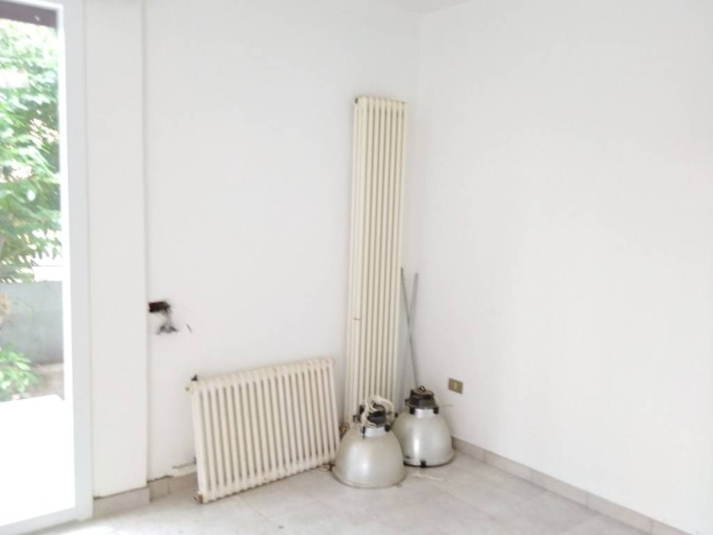 Appartamento a Riccione in Viale Casoli, 29 - Foto 4