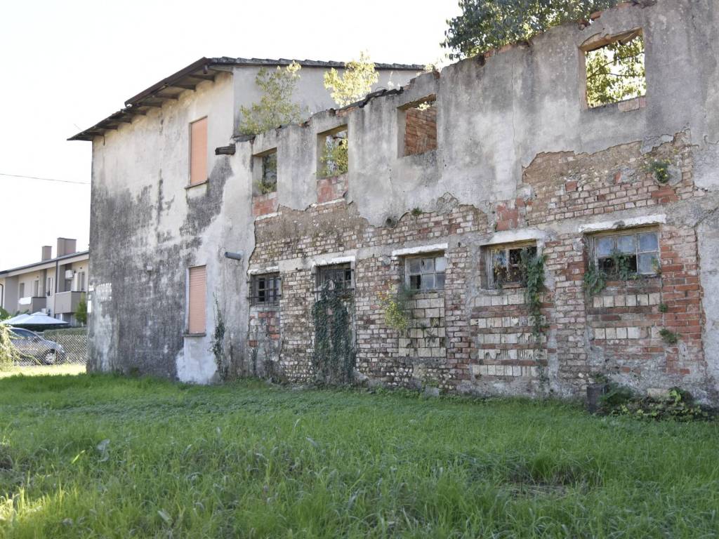 Rustico / casale a Riese pio x in Via Antonio Vivaldi - Foto 2