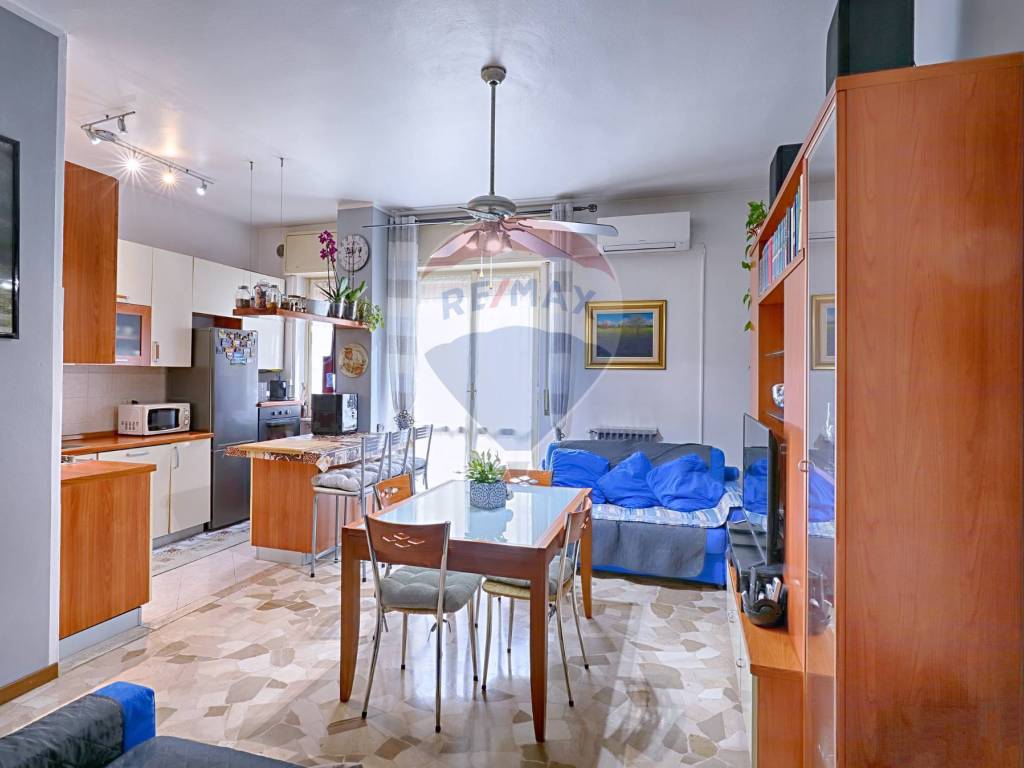 Appartamento a Bernareggio in VIA SAN MAURO, 10 - Foto 2