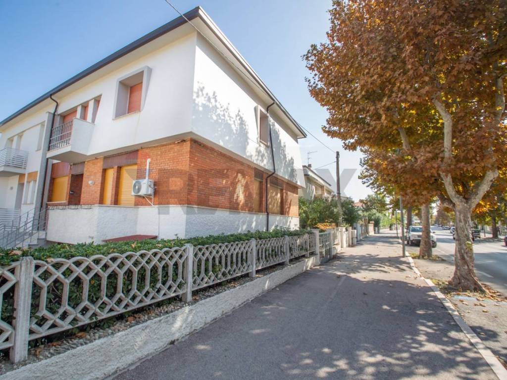 Villa a Francavilla al mare in VIALE ALCIONE, 68 - Foto 3
