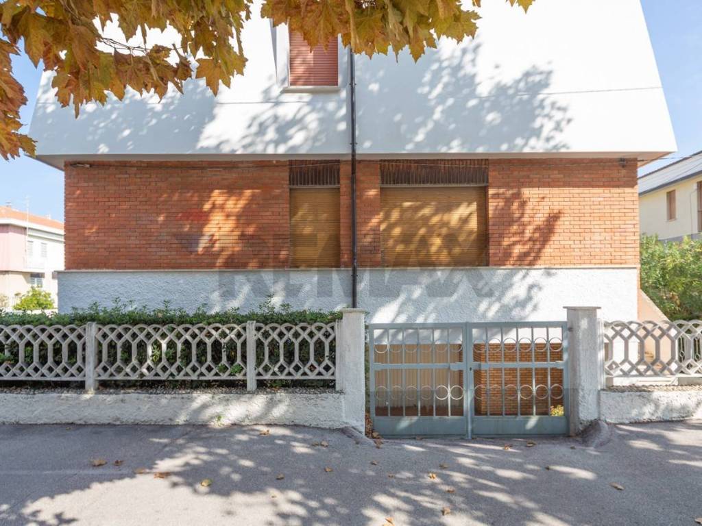 Villa a Francavilla al mare in VIALE ALCIONE, 68 - Foto 4