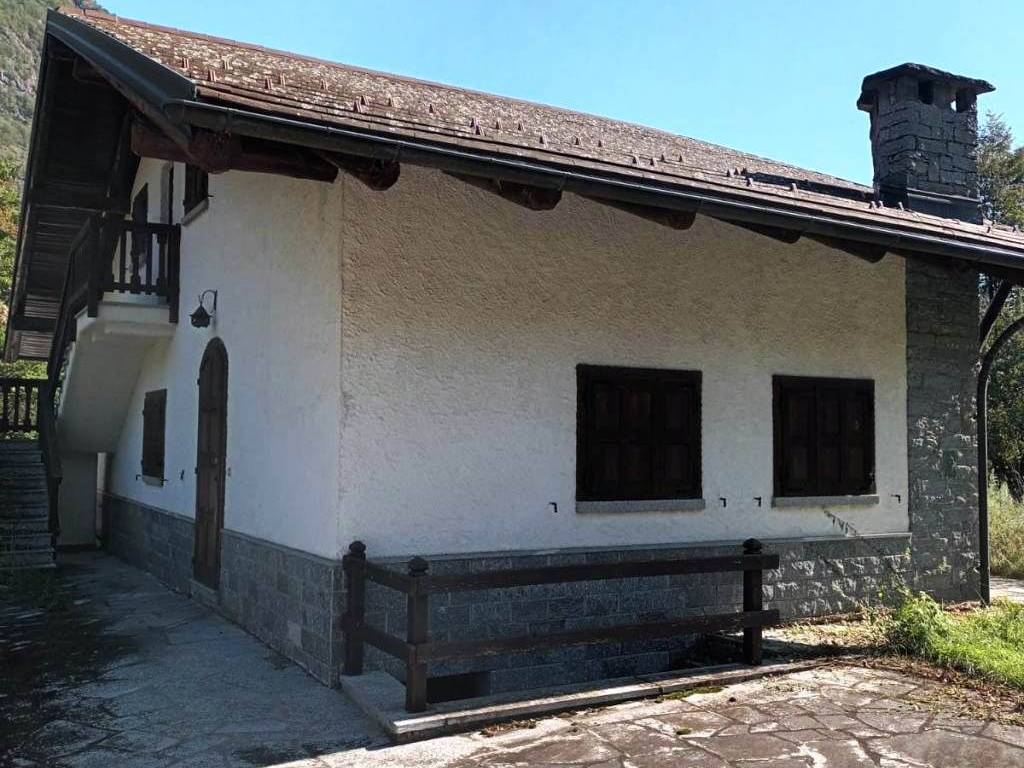 Villa a Crodo in Via della Ferrera - Foto 2