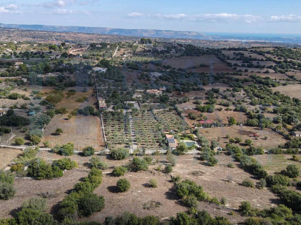 Terreno a Noto in Via Tommaso Fazello, 228 - Foto 3