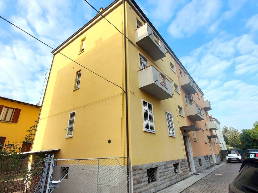 Appartamento a Bologna in Via Raffaele Bombelli, 28 - Foto 2