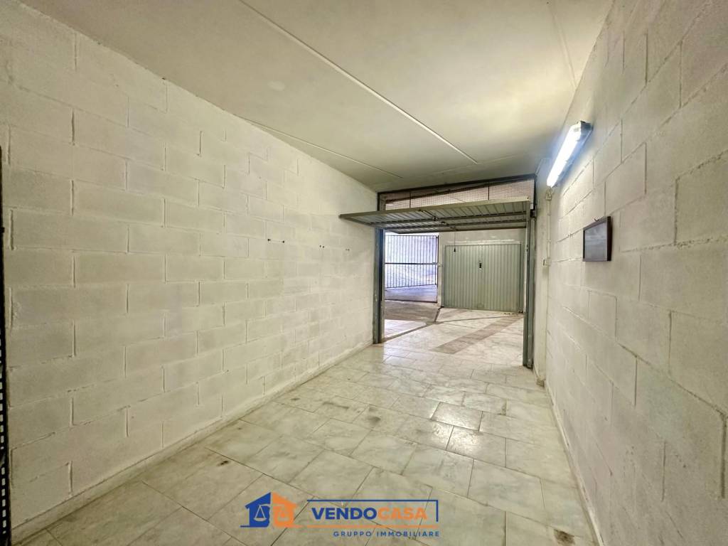 Box / garage a Loano in Via Isonzo - Foto 3