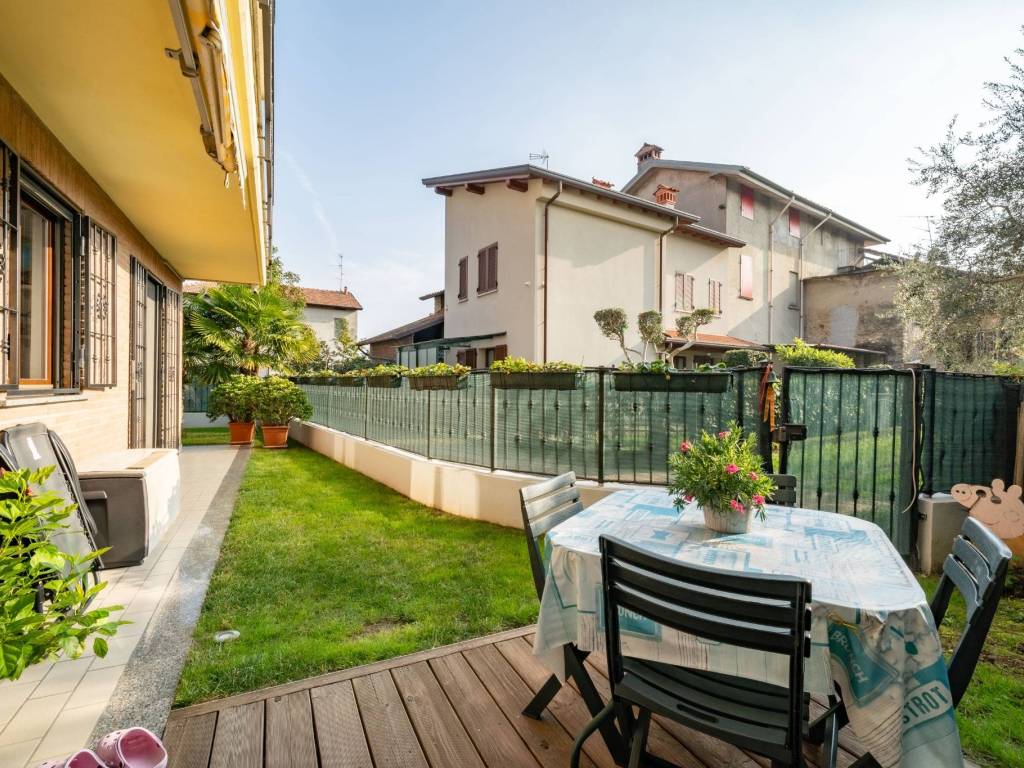 Appartamento a Verano brianza in Via Antonio Meucci, 3 - Foto 2