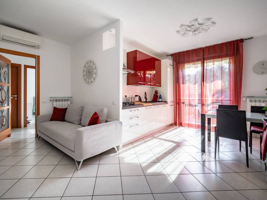 Appartamento a Verano brianza in Via Antonio Meucci, 3 - Foto 4