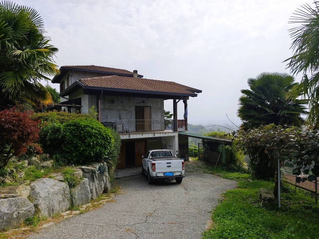 Villa a Besozzo in Via Masserano - Foto 5