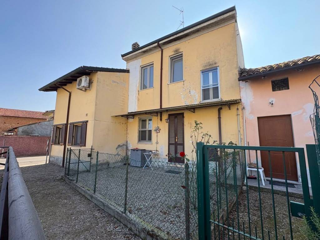 Casa indipendente a Tromello in Via Roma, 7 - Foto 4