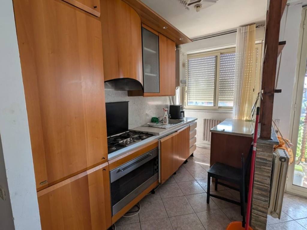 Appartamento a Limbiate in Via Sardegna, 7 - Foto 3