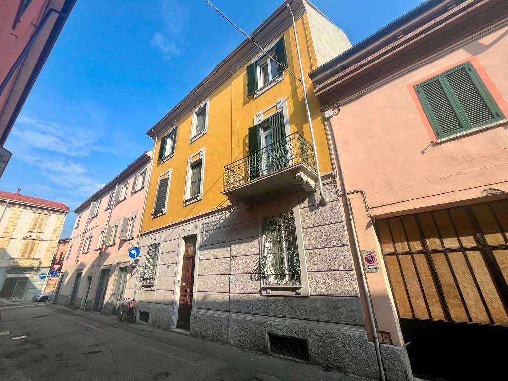 Appartamento a Alessandria in Via Pastrengo, 8 - Foto 2